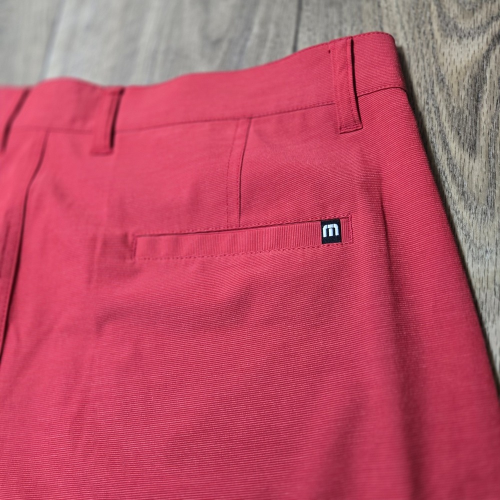 Travis Mathew Red Golf Active Shorts Mens 38 (Measured 39) 10" Inseam - Picture 7 of 8